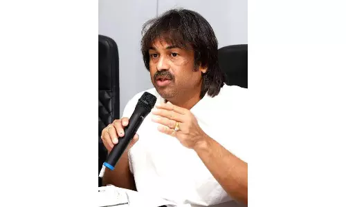 Teacher Writes Placard With Blood To Draw Ministers Attention For Kannada Schools Fund