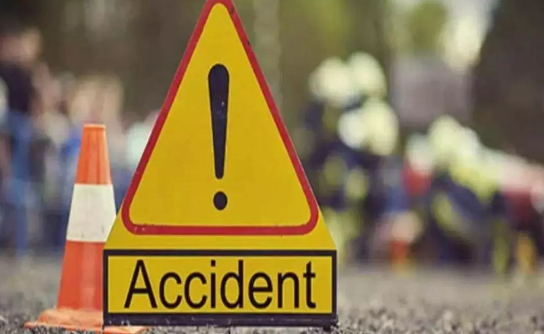 35-Year-Old Man Dies in Road Accident Near Nallagandla