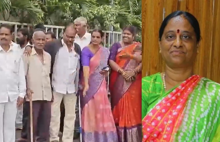 Konda Surekha Supporters Gather Ahead of Delhi Visit