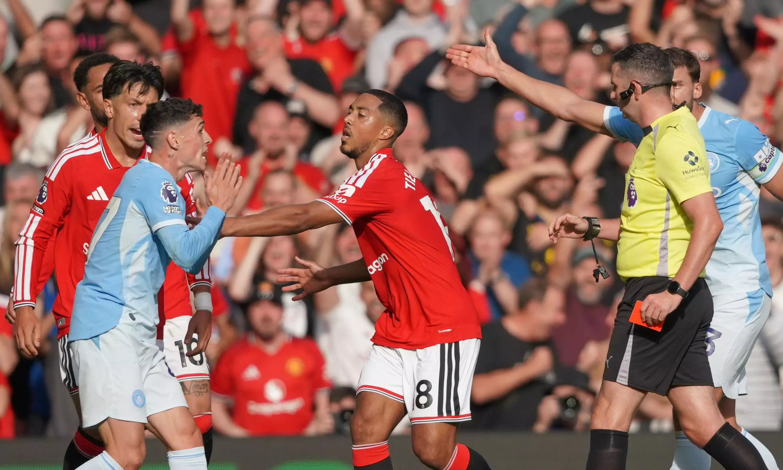 Premier League: Foden Sent Off Early in Manchester United And Manchester City Clash Premier League: Foden Sent Off Early in Manchester United And Manchester City Clash