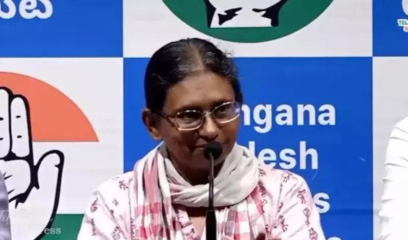 Meenakshi Natarajan May Take 10-Month Break, New Telangana In-Charge Likely Meenakshi Natarajan May Take 10-Month Break, New Telangana In-Charge Likely