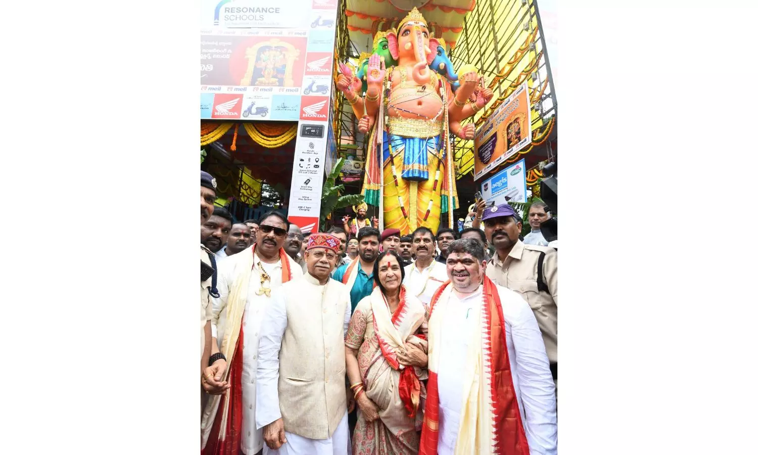 Telangana Governor Performs First Puja at Khairatabad Ganesh Idol Telangana Governor Performs First Puja at Khairatabad Ganesh Idol