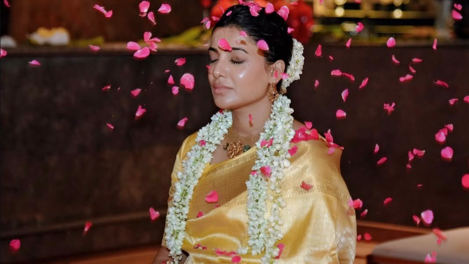 Samantha Ruth Prabhu Shares Traditional Baby Shower Pictures