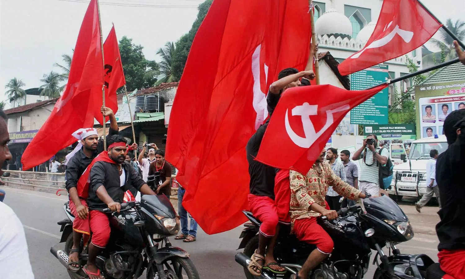 CPI(M) Begins Organisational Revamp in Keralam After Poll Defeat CPI(M) Begins Organisational Revamp in Keralam After Poll Defeat