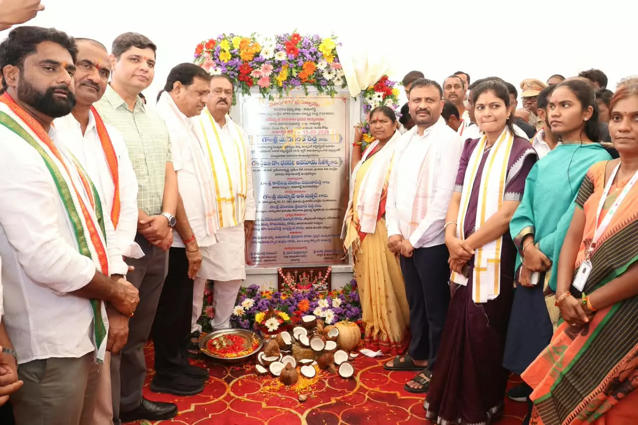 Kamareddy: Shabbir Ali Returns to Alma Mater, Secures `5 crore for ZPHS Makeover Kamareddy: Shabbir Ali Returns to Alma Mater, Secures `5 crore for ZPHS Makeover
