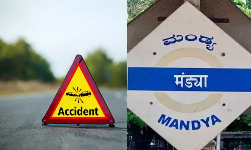 Karnataka: 3 Killed As Milk Tanker Rams Bike In Mandya Karnataka: 3 Killed As Milk Tanker Rams Bike In Mandya