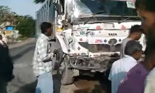 Hayathnagar Road Accident: 20 Injured After Lorry Hits RTC Bus Hayathnagar Road Accident: 20 Injured After Lorry Hits RTC Bus