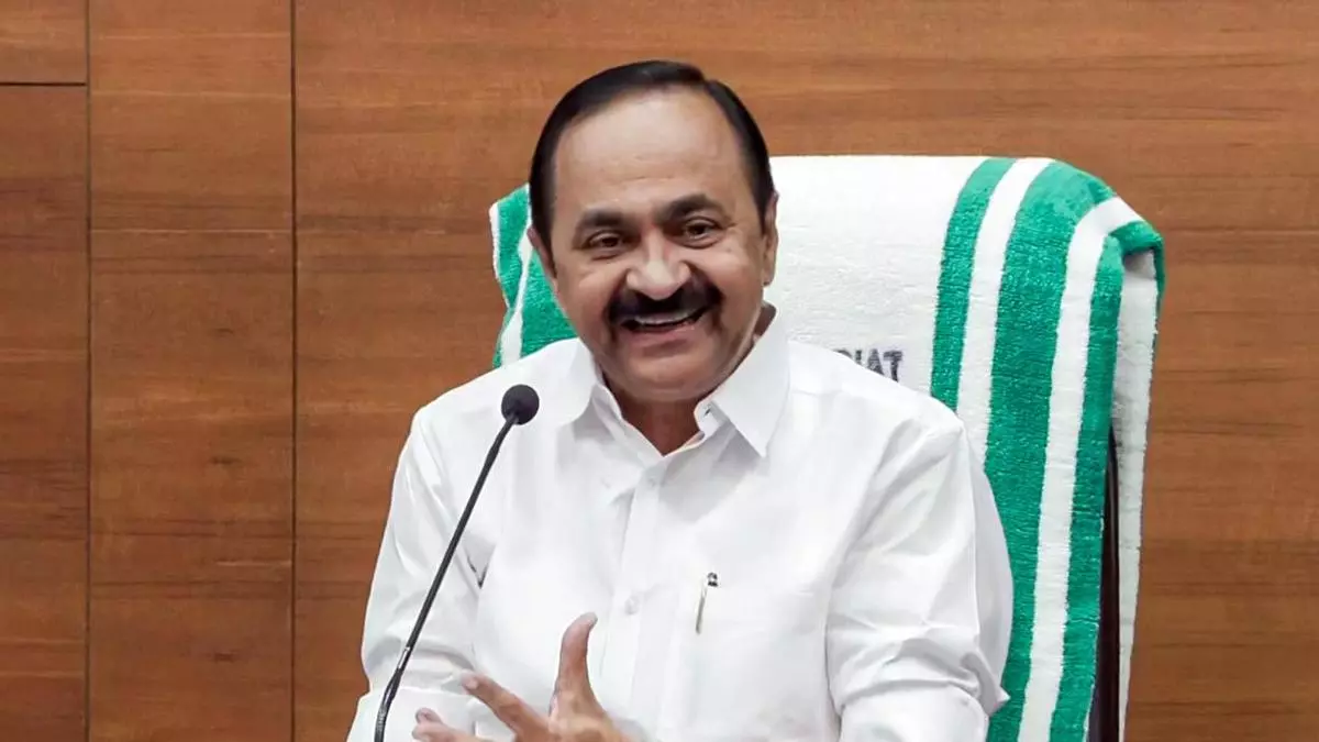 Cabinet Approves Saral Keralam to Fast-Track Investment Approvals: CM Satheesan Cabinet Approves Saral Keralam to Fast-Track Investment Approvals: CM Satheesan