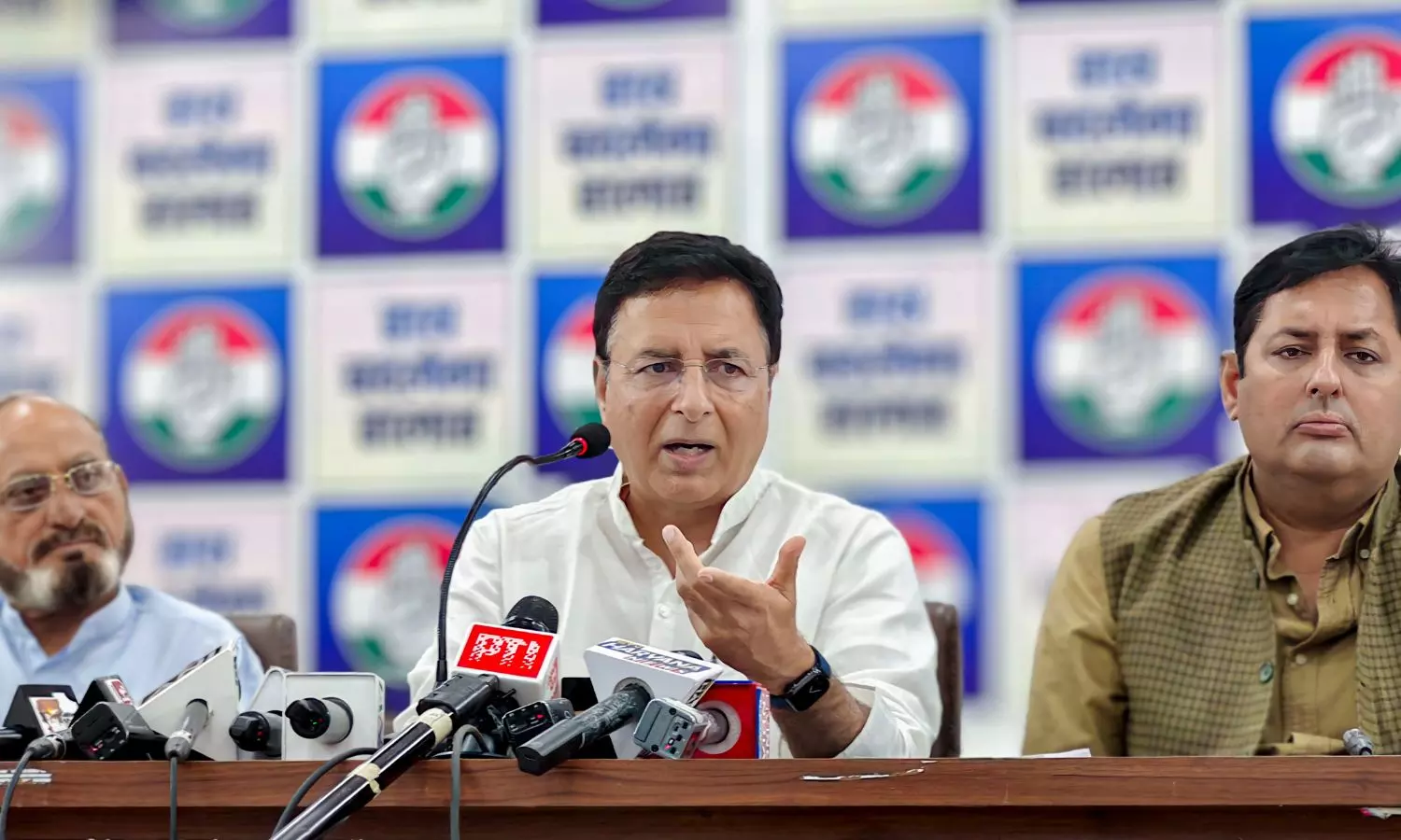 ED Targeting Satish Jarkiholi as He is “Tallest” ST Leader: Surjewala ED Targeting Satish Jarkiholi as He is “Tallest” ST Leader: Surjewala