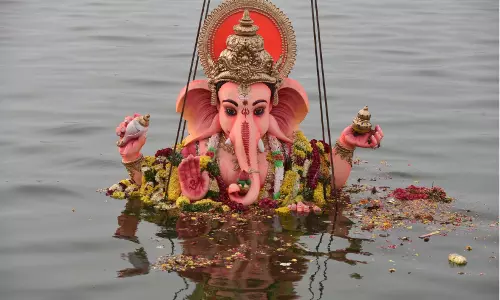 Third-Day Ganesha Immersion Draws Huge Crowds