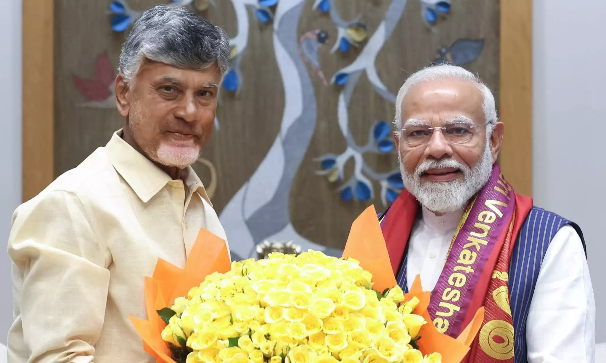 Naidu Greets Modi on Birthday, Hails 25 Years of Public Service Naidu Greets Modi on Birthday, Hails 25 Years of Public Service
