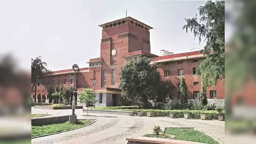 DUSU Polls: Over 2,000 Police, Paramilitary Personnel Deployed Across Delhi University DUSU Polls: Over 2,000 Police, Paramilitary Personnel Deployed Across Delhi University