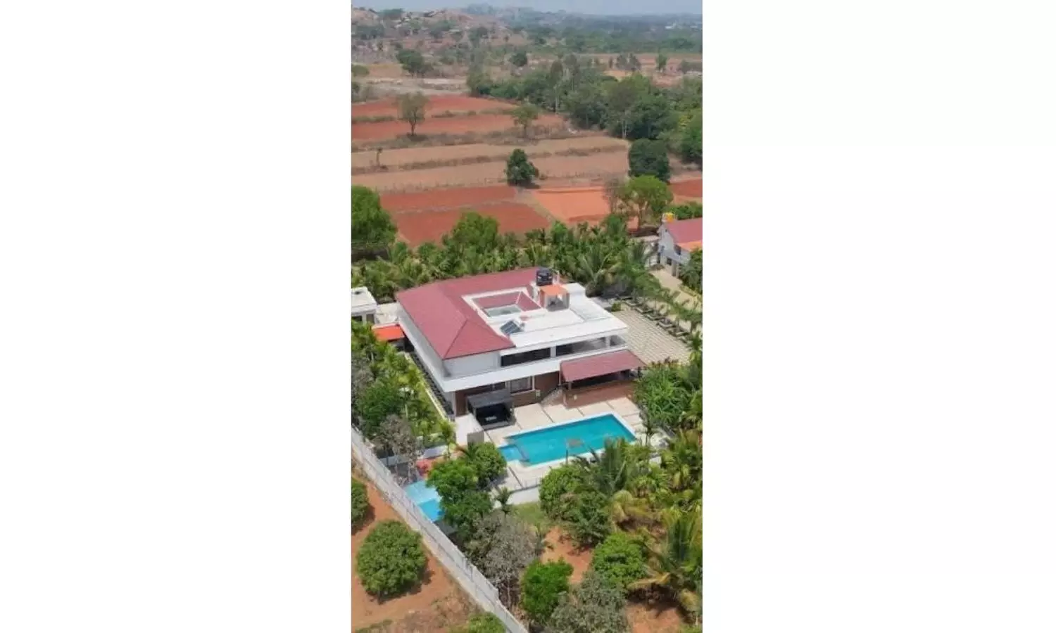 Land Survey Begins Near KCR’s Farmhouse At Erravalli Land Survey Begins Near KCR’s Farmhouse At Erravalli