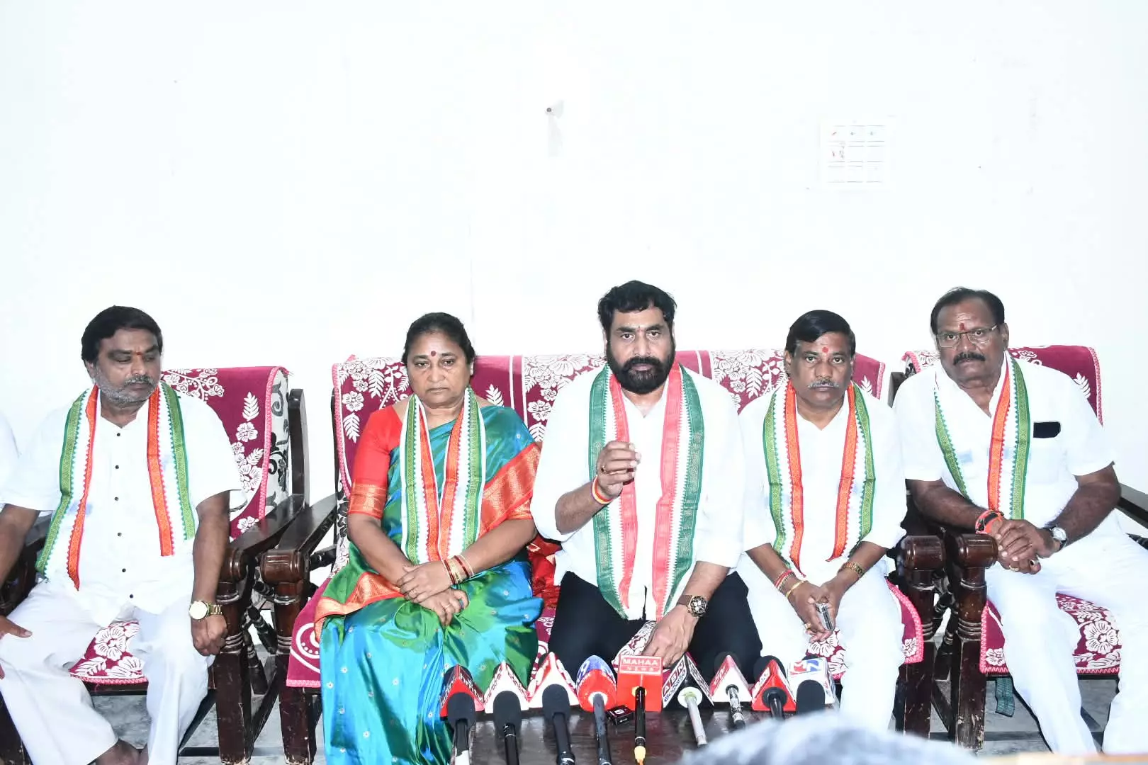 Sangareddy: TPCC Spokesperson Claims 22A Land Extent Reduced Sangareddy: TPCC Spokesperson Claims 22A Land Extent Reduced