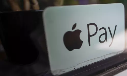 Apple Pay To Be Launched in India Next Month With Axis Bank Credit Cards: Report
