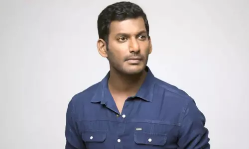 Vishal Injured While Doing Action Sequences? Vishal Injured While Doing Action Sequences?