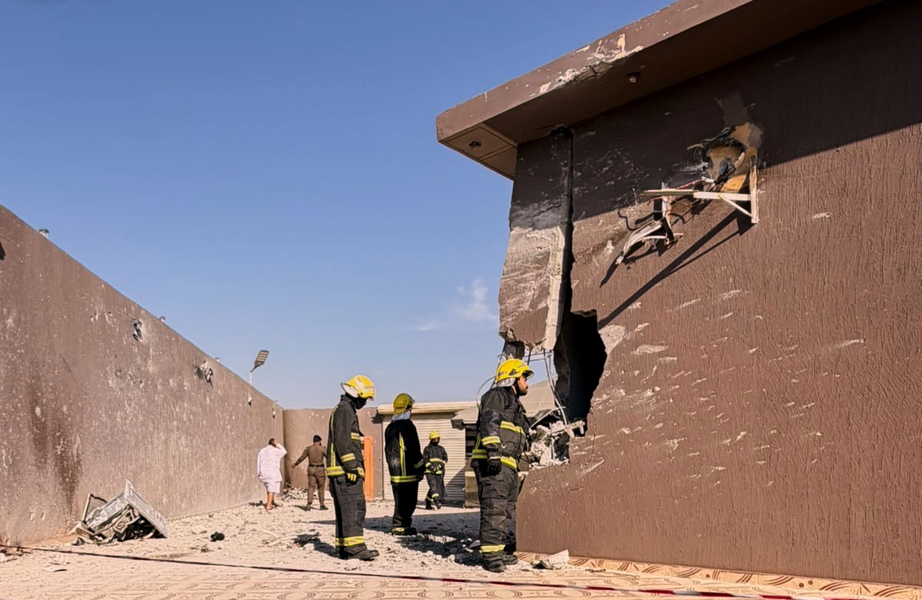 Saudi Arabia Issues Air Raid Alert in Riyadh, Expl
