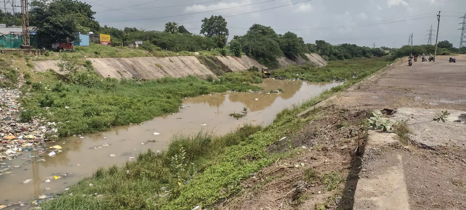 Karimnagar: Water Shortage Clouds Ganesha Immersion Plans Karimnagar: Water Shortage Clouds Ganesha Immersion Plans