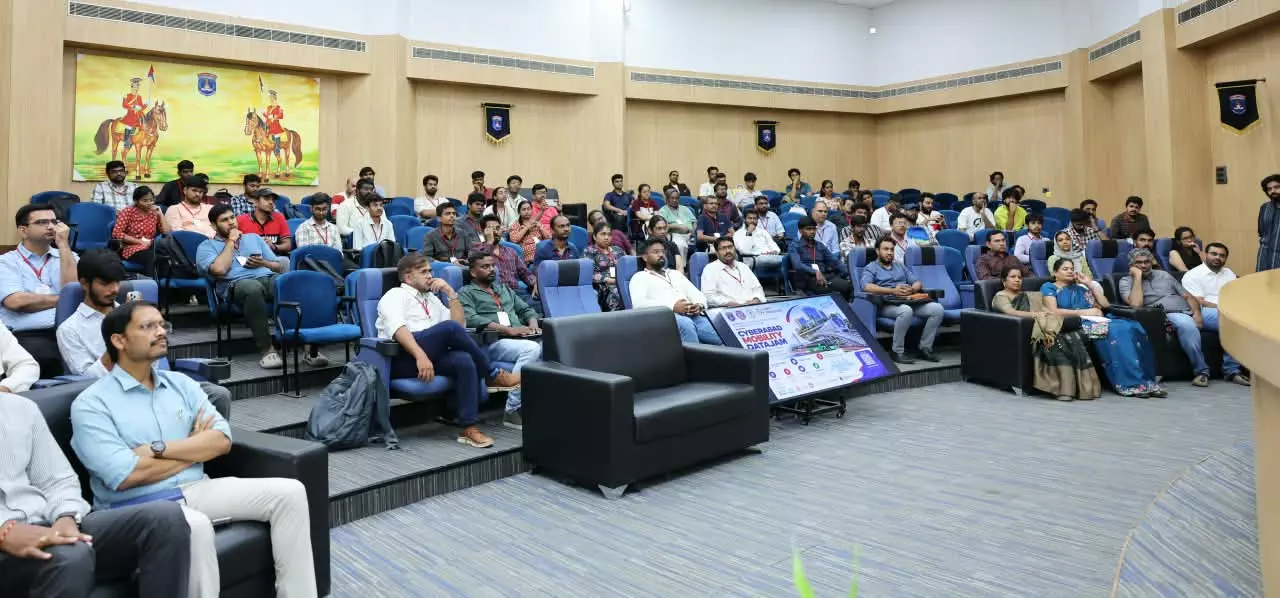 Cyberabad Police, SCSC Host Mobility Datajam to Find Traffic Solutions Cyberabad Police, SCSC Host Mobility Datajam to Find Traffic Solutions