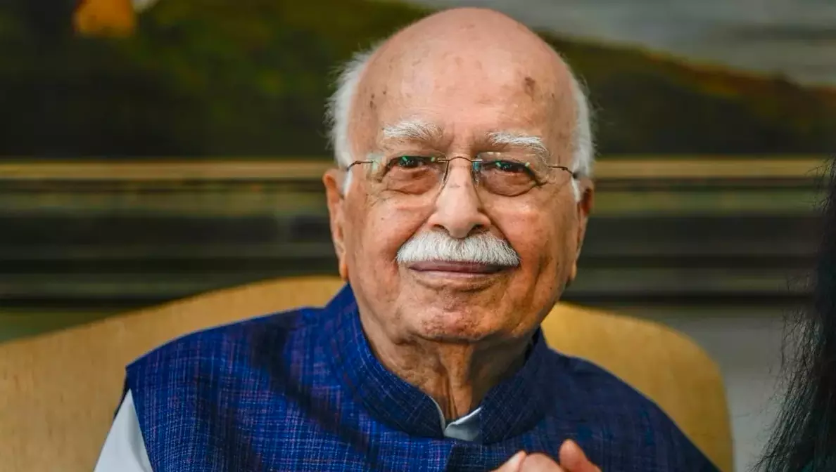 Advani, Sisodia Among 33 Lakh Delhi Voters Issued SIR Notices Advani, Sisodia Among 33 Lakh Delhi Voters Issued SIR Notices