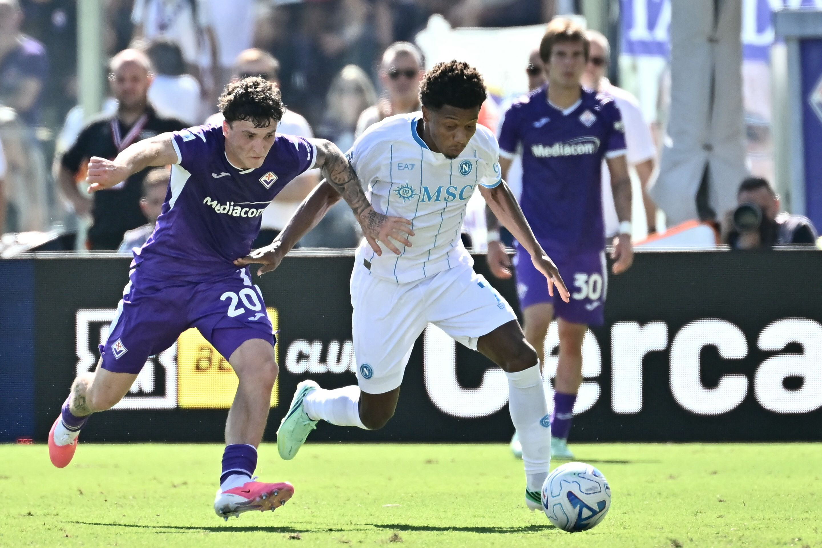 Serie A: Fiorentina Hold Napol