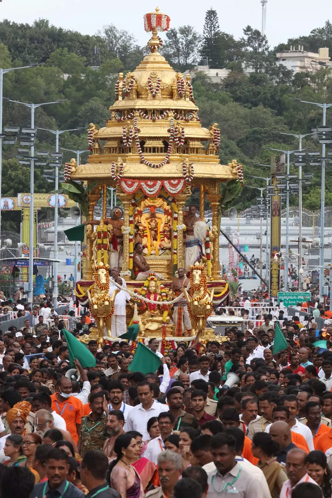 Malayappa Swamy Appears On Three Vahanas On Sixth Day Of Brahmotsavams Malayappa Swamy Appears On Three Vahanas On Sixth Day Of Brahmotsavams