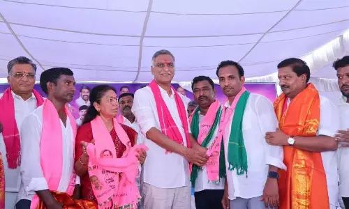 Harish Rao Dares Cong MLAs To Visit Sub-Station at Night, Get Feedback From Farmers
