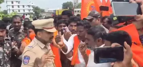 BJP Demands Water Release for Ganesh Immersion in Karimnagar BJP Demands Water Release for Ganesh Immersion in Karimnagar