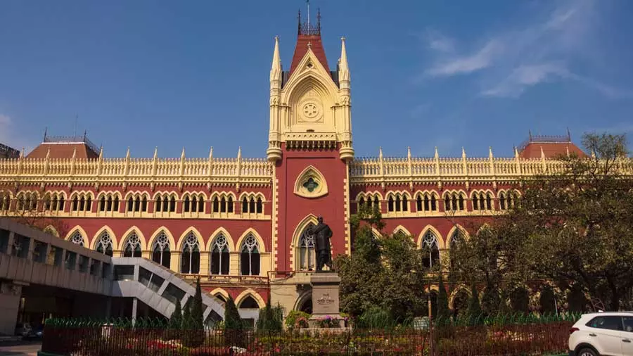 ISF at Calcutta HC for symbol loss to rebel TMC ISF at Calcutta HC for symbol loss to rebel TMC