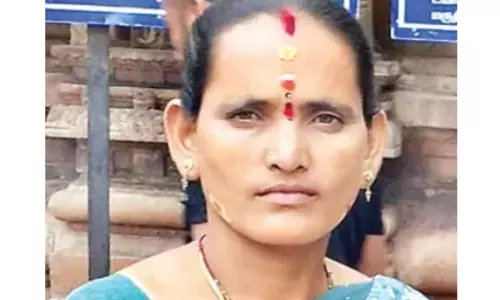 Woman Dies After Tanker Hits Two-Wheeler In Bhadradri Kothagudem