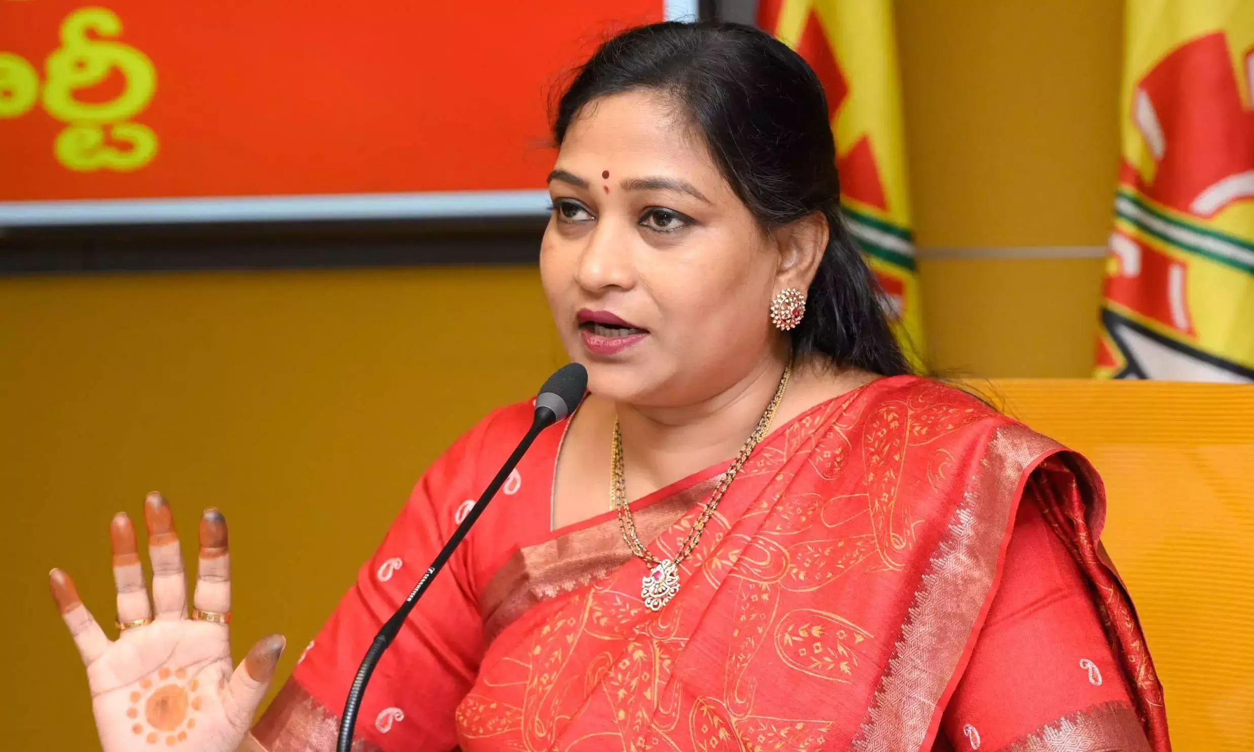 Constables Are Backbone Of Police System, Says Anitha Constables Are Backbone Of Police System, Says Anitha