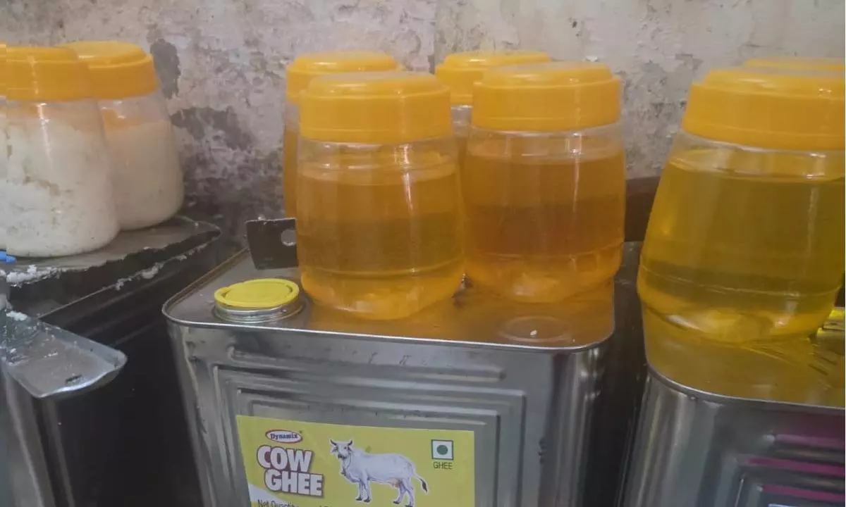 Mumbai: FDA Suspends Licences of Five Establishments, Seizes Adulterated Ghee Mumbai: FDA Suspends Licences of Five Establishments, Seizes Adulterated Ghee