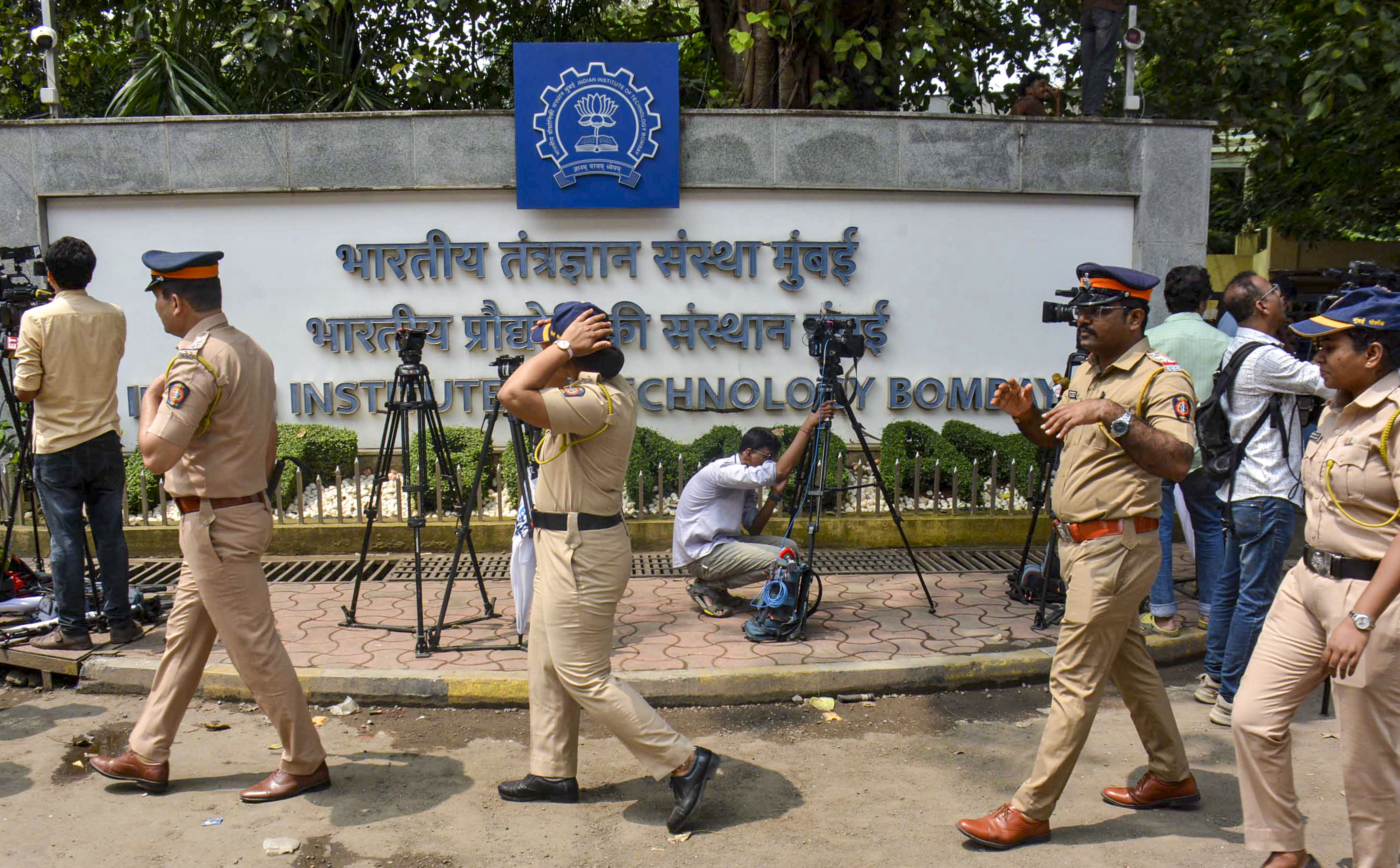 Mumbai Police Seek No Speculation in IIT Bombay Student Death