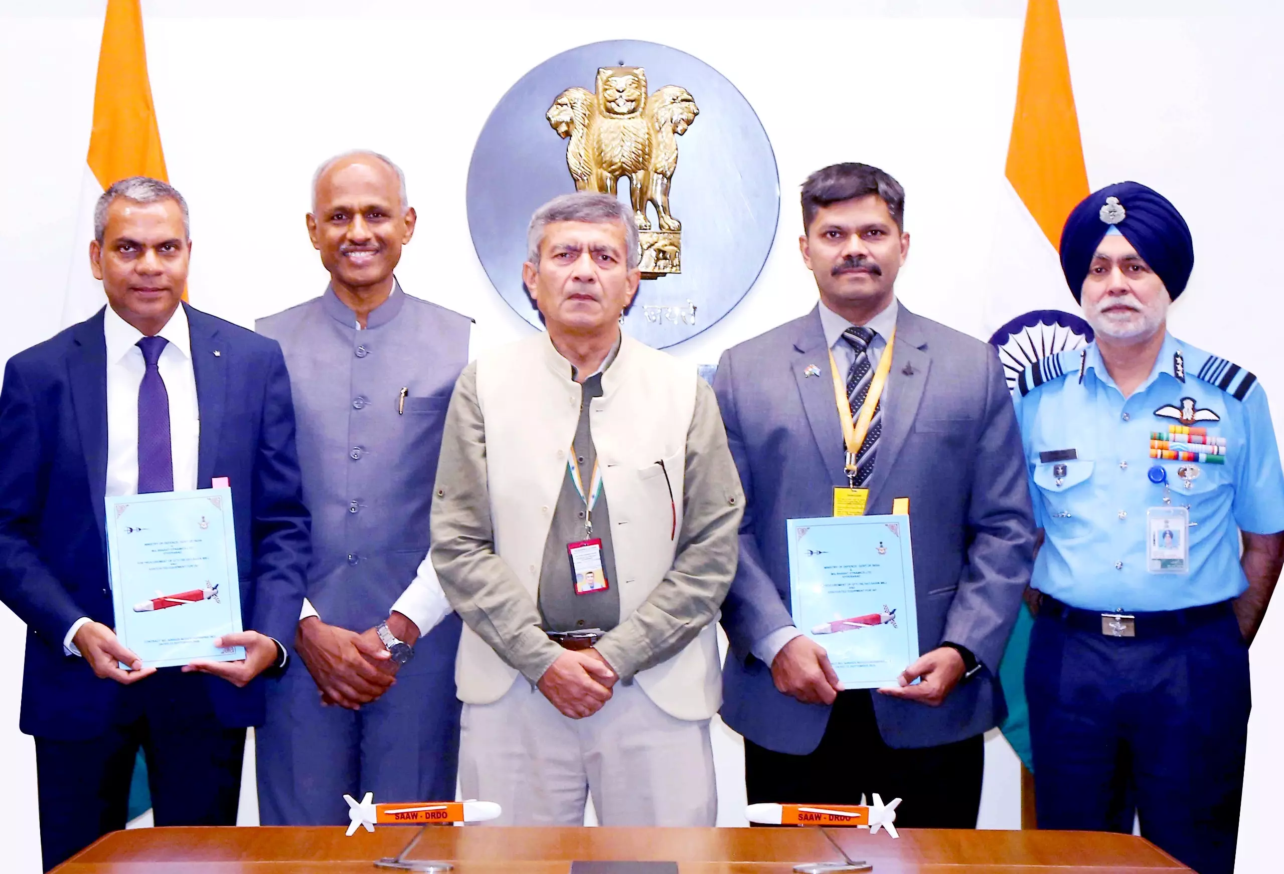 MoD Signs ₹811-Crore Deal With BDL For 160 Smart Anti-Airfield Weapons MoD Signs ₹811-Crore Deal With BDL For 160 Smart Anti-Airfield Weapons