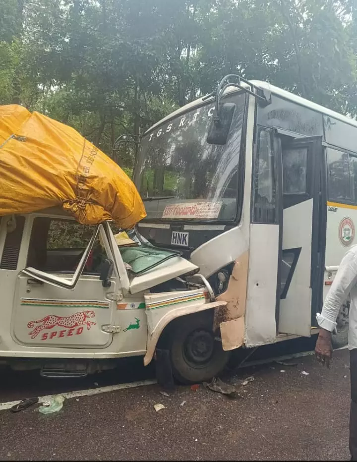 Man Killed As Bus Rams Bolero Near KondaparthI Man Killed As Bus Rams Bolero Near KondaparthI