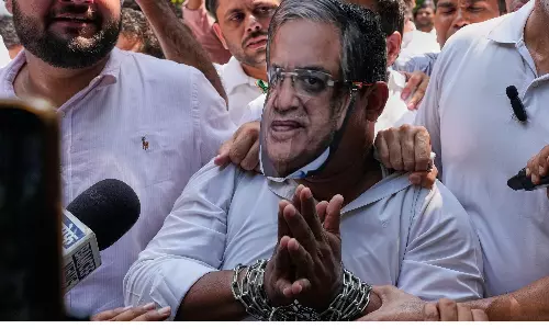 Protests Against CEC Gyanesh in Jantar Mantar: Neha Bora Detained