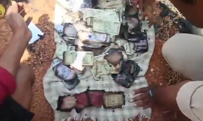 Rs.20 Lakh Cash, Gold Lost After Fire Breaks Out at Vikarabad House Rs.20 Lakh Cash, Gold Lost After Fire Breaks Out at Vikarabad House