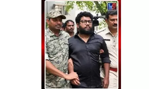 YouTuber Raavan Has Links With Maoists?