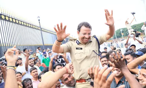 30 Lakh Devotees Visited Khairatabad, 15 Lakh Balapur Ganesh Idols: Sajjanar