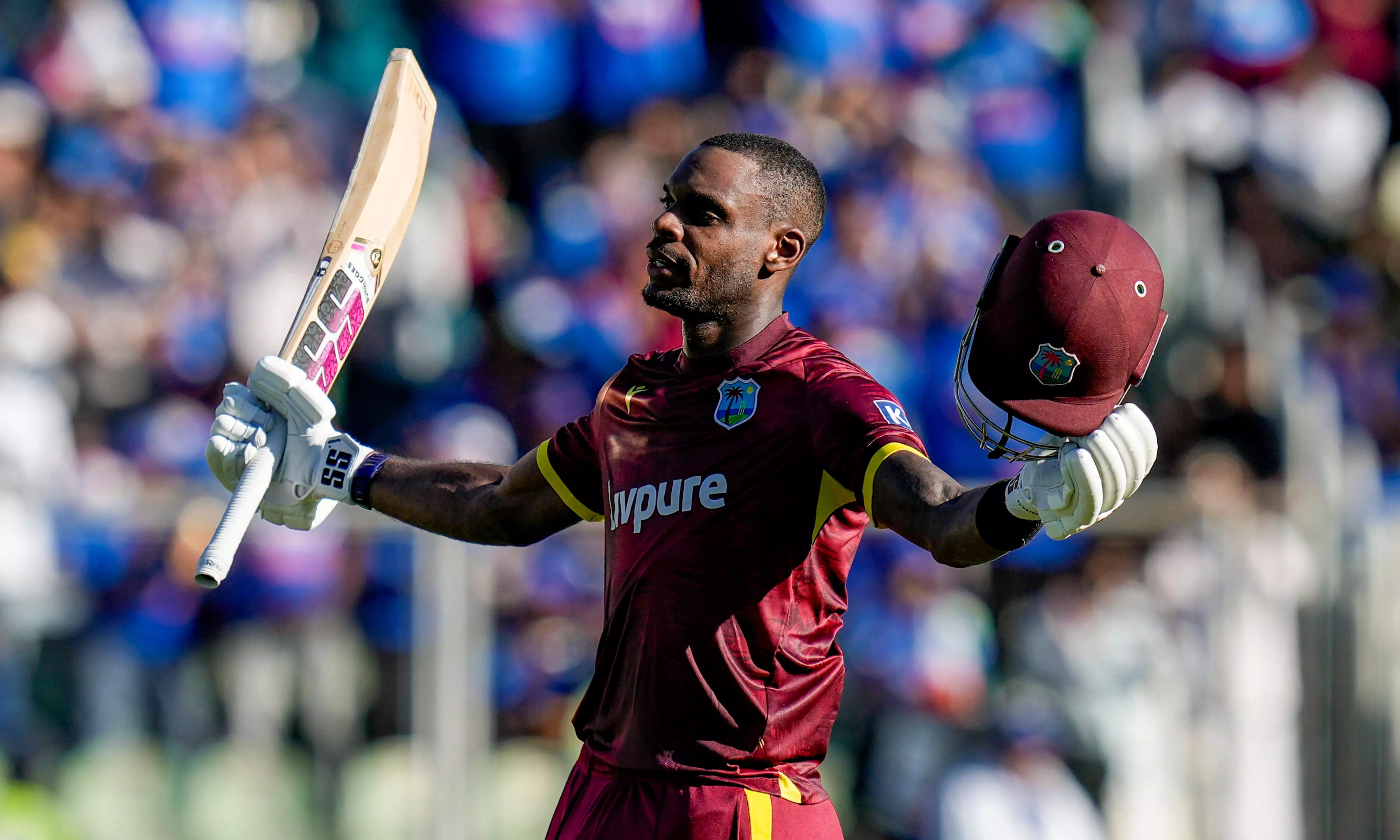 IND vs WI, 1st ODI: Greaves Hits 101 as West Indies Score 295/7 Against India IND vs WI, 1st ODI: Greaves Hits 101 as West Indies Score 295/7 Against India