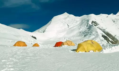 10 Missing After Avalanche Hits Himlung Himal Base Camp