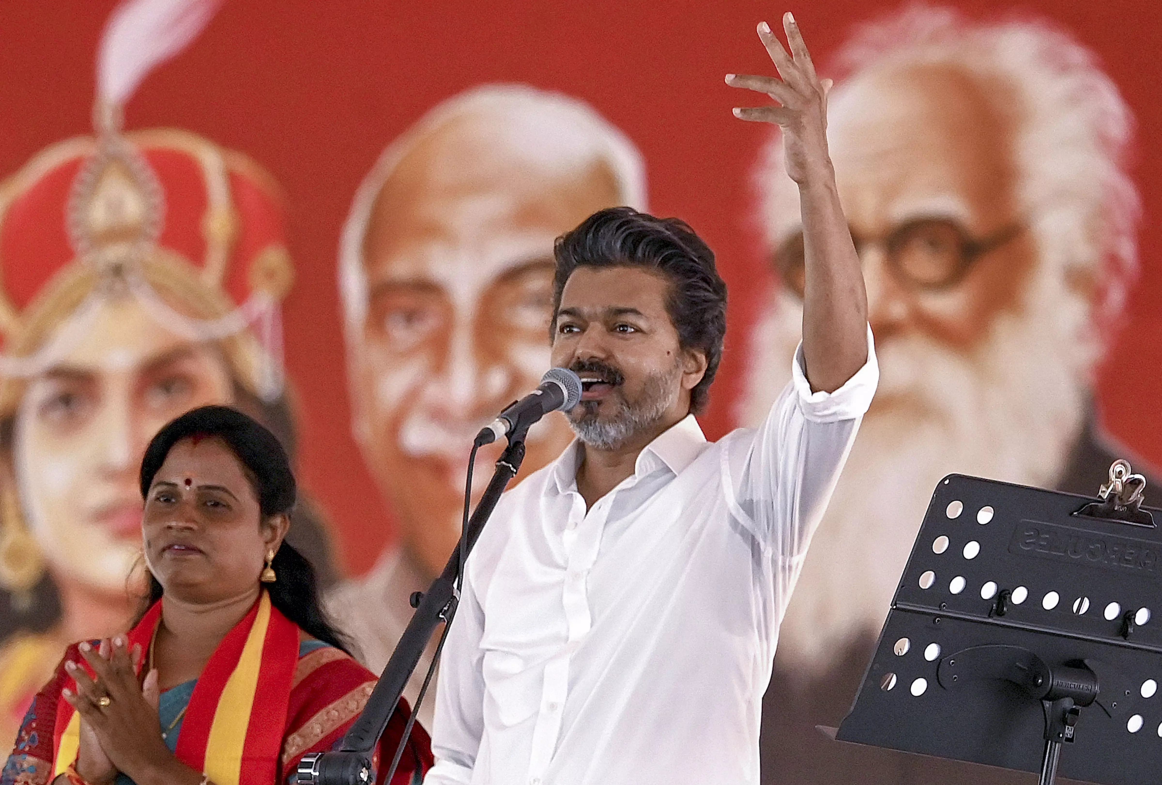 Bypolls: TVK Targets AIADMK-DMK Ties, Palaniswami Attacks Vijay Bypolls: TVK Targets AIADMK-DMK Ties, Palaniswami Attacks Vijay