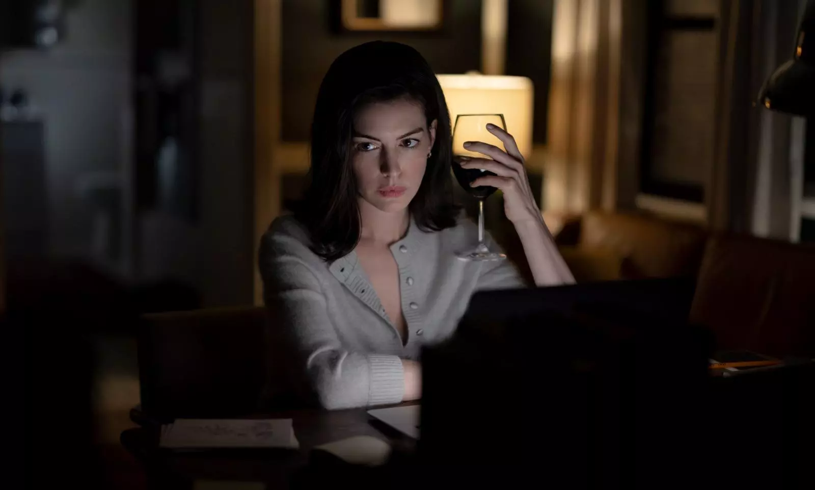 Colleen Hoover Praises Anne Hathaway’s Verity Performance: She Nailed It Colleen Hoover Praises Anne Hathaway’s Verity Performance: She Nailed It