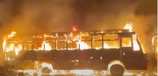 SC Seeks Replies On Yamuna Expressway Bus Fire SC Seeks Replies On Yamuna Expressway Bus Fire
