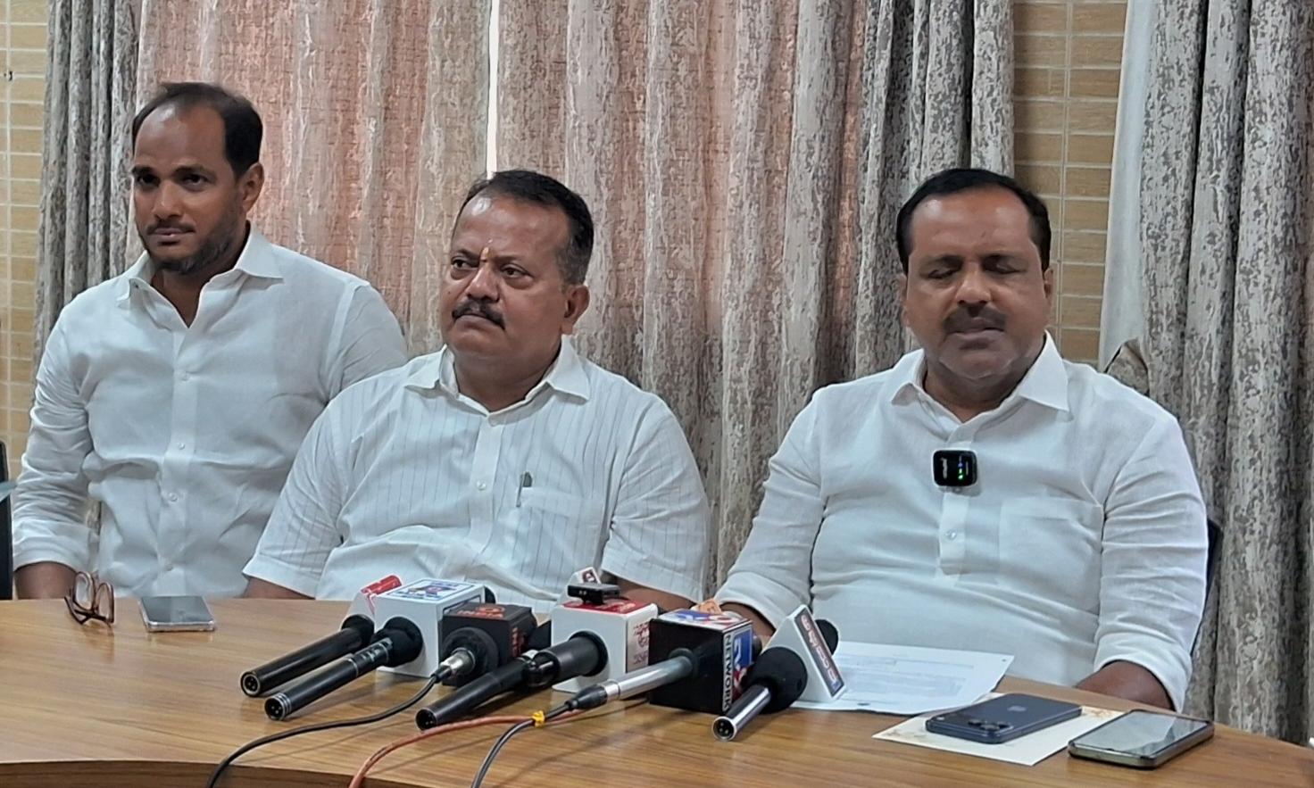 SOP Planned To Curb Unnecessary Patient Referrals To Other Districts: Khader
