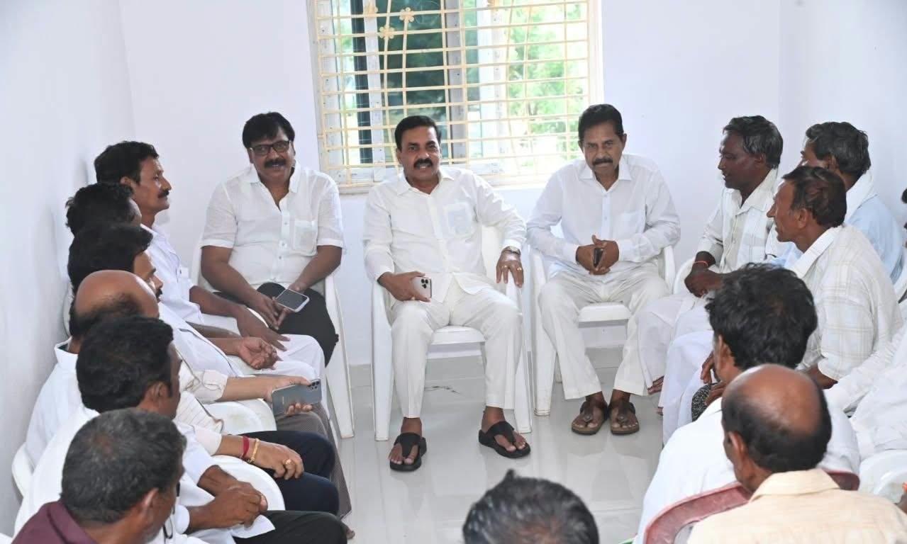 YSRC Prepares Strategy to Win Andhra Pradesh Local Body Polls