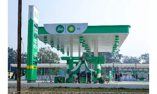 Jio-BP, Nayara Energy Impose Limits On Diesel Purchases, PSUs To Follow As Industrial Buyers Shift to Cheaper Retail Fuel