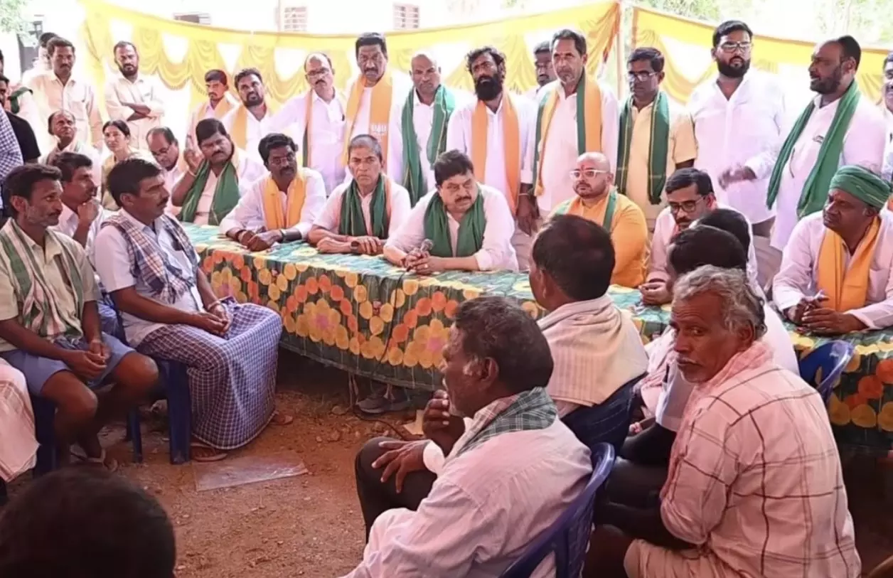 BJP Blames Congress Govt For Withering Of Crops In Telangana BJP Blames Congress Govt For Withering Of Crops In Telangana