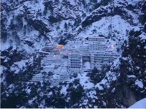 Omar Abdullah Govt To Spend ₹15 Crore on Renovation of Traditional Vaishno Devi Route Omar Abdullah Govt To Spend ₹15 Crore on Renovation of Traditional Vaishno Devi Route