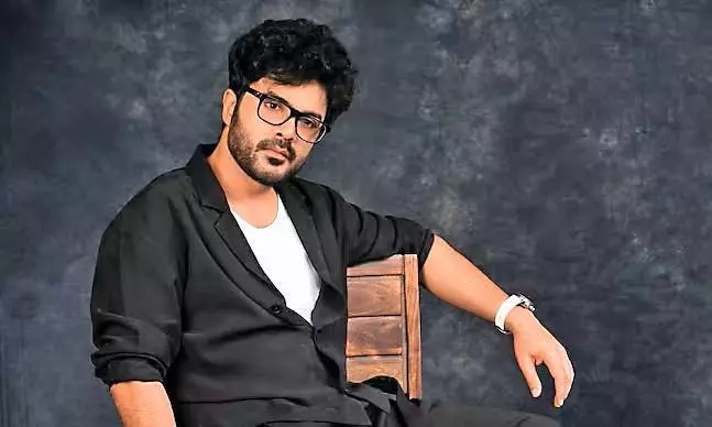 Talk of the Town, When Filmi Glamour Takes Over Talk of the Town, When Filmi Glamour Takes Over